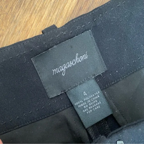 Magaschoni Black Wide Leg Pleated Palazzo Trousers - 4 Tall - Picture 4 of 5